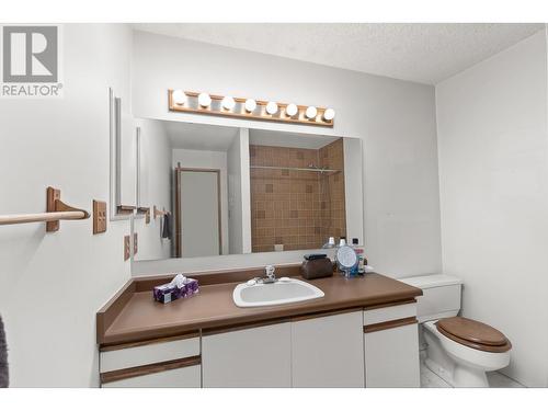 1056 Bernard Avenue Unit# 310, Kelowna, BC - Indoor Photo Showing Bathroom