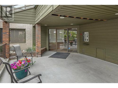 1056 Bernard Avenue Unit# 310, Kelowna, BC - Outdoor With Exterior