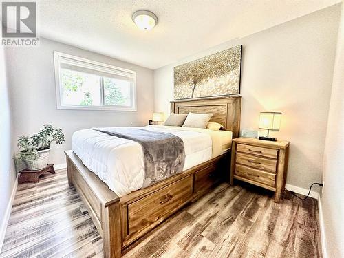 657 Johnson Crescent, Oliver, BC - Indoor Photo Showing Bedroom