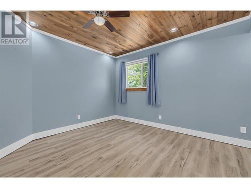 2111 Horizon Drive, West Kelowna, BC - Indoor Photo Showing Other Room