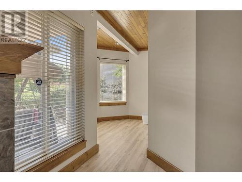 2111 Horizon Drive, West Kelowna, BC - Indoor Photo Showing Other Room