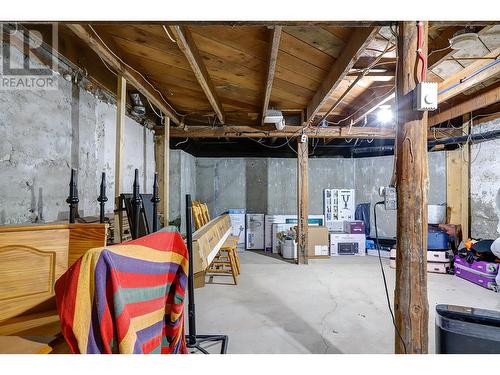 6226 Okanagan Avenue, Vernon, BC - Indoor Photo Showing Basement