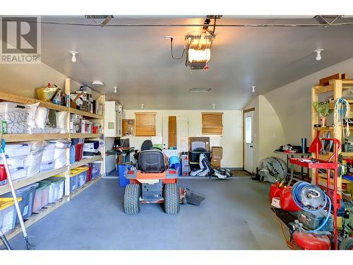 6226 Okanagan Avenue, Vernon, BC - Indoor Photo Showing Garage