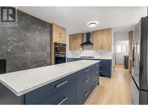 1445 Alta Vista Road, Kelowna, BC - Indoor Photo Showing Kitchen With Upgraded Kitchen