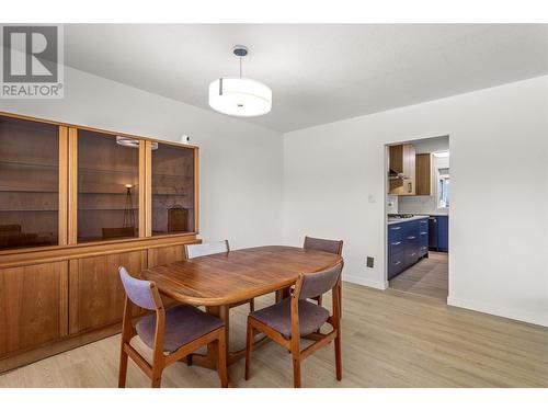 1445 Alta Vista Road, Kelowna, BC - Indoor Photo Showing Dining Room