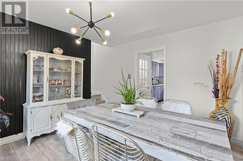 19 Minstrel Court, Hamilton (Mountview), ON - Indoor Photo Showing Dining Room