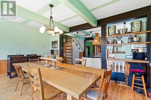 63023 Perry Road, Wainfleet, ON - Indoor Photo Showing Dining Room