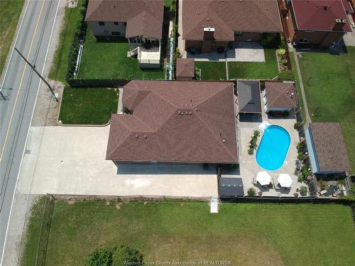 1032 Grand Marais Road East, Windsor, ON 