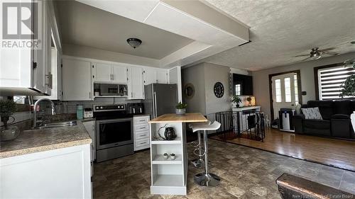 615 5Th Avenue, Grand-Sault/Grand Falls, NB - Indoor Photo Showing Kitchen