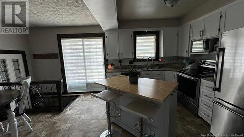 615 5Th Avenue, Grand-Sault/Grand Falls, NB - Indoor Photo Showing Kitchen With Double Sink