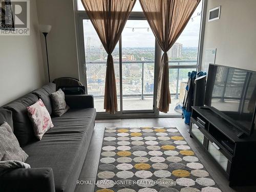 1411 - 35 Watergarden Drive, Mississauga (Hurontario), ON - Indoor Photo Showing Living Room