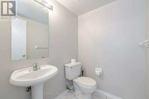 64 - 65 Brickyard Way, Brampton (Brampton North), ON - Indoor Photo Showing Bathroom