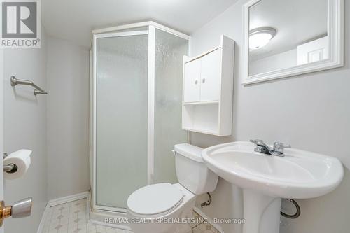 64 - 65 Brickyard Way, Brampton (Brampton North), ON - Indoor Photo Showing Bathroom