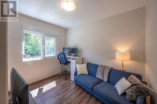 15018 Kato Street, Summerland, BC - Indoor