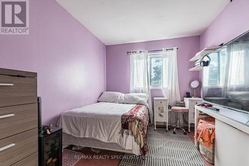 28 - 900 Central Park Drive, Brampton (Northgate), ON - Indoor Photo Showing Bedroom