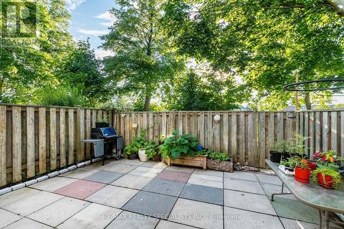 28 - 900 Central Park Drive, Brampton (Northgate), ON - Outdoor