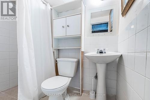 28 - 900 Central Park Drive, Brampton, ON - Indoor Photo Showing Bathroom