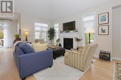 37 Howard Williams Court, Uxbridge, ON - Indoor Photo Showing Living Room With Fireplace