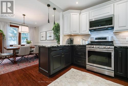 202 Scarboro Crescent, Toronto (Cliffcrest), ON - Indoor Photo Showing Kitchen With Upgraded Kitchen