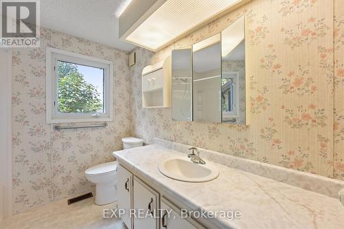 31 Kelsey Crescent, Georgina (Sutton & Jackson'S Point), ON - Indoor Photo Showing Bathroom