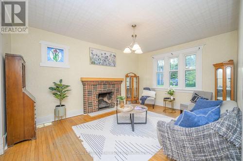 39 Court Street N, Milton (Old Milton), ON - Indoor Photo Showing Living Room With Fireplace