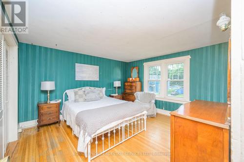 39 Court Street N, Milton, ON - Indoor Photo Showing Bedroom