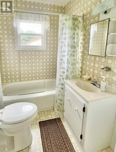 241 Main Road, Sunnyside, NL - Indoor Photo Showing Bathroom