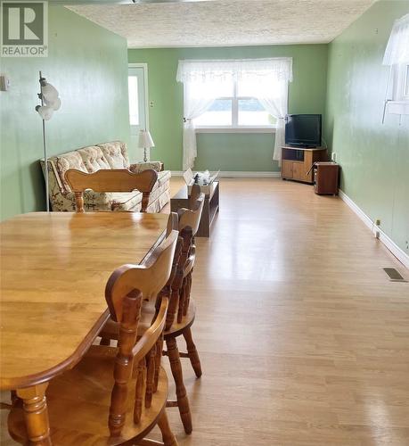 241 Main Road, Sunnyside, NL - Indoor