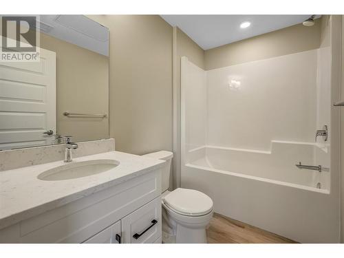 5640 51St Street Unit# 204, Osoyoos, BC - Indoor Photo Showing Bathroom