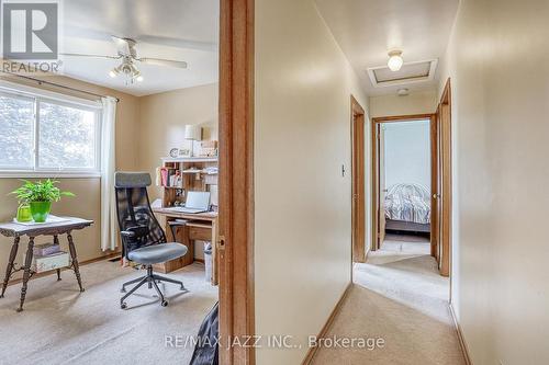 3 Strike Avenue, Clarington (Bowmanville), ON - Indoor