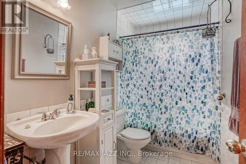 3 Strike Avenue, Clarington (Bowmanville), ON - Indoor Photo Showing Bathroom