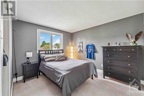 26 Fortune Street, Richmond, ON - Indoor Photo Showing Bedroom