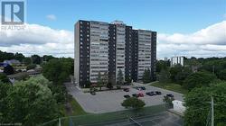 225 HARVARD Place Unit# 912  Waterloo, ON N2J 4H4