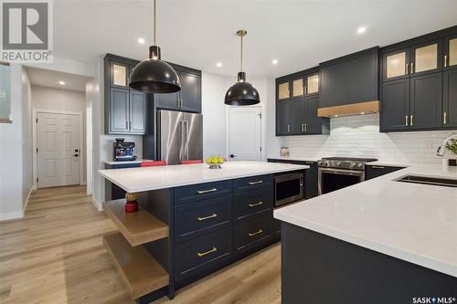 255 Flynn Cove, Saskatoon, SK - Indoor Photo Showing Kitchen With Upgraded Kitchen