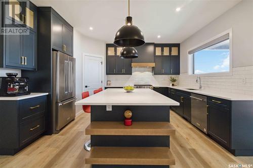 255 Flynn Cove, Saskatoon, SK - Indoor Photo Showing Kitchen With Upgraded Kitchen