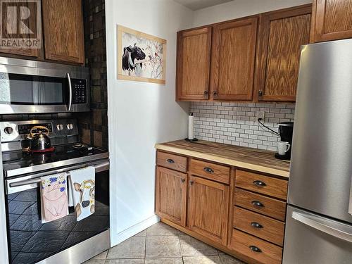 1217 Goulais Ave, Sault Ste. Marie, ON - Indoor Photo Showing Kitchen