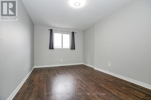 180 - 180 Baronwood Court, Brampton (Brampton North), ON - Indoor Photo Showing Other Room