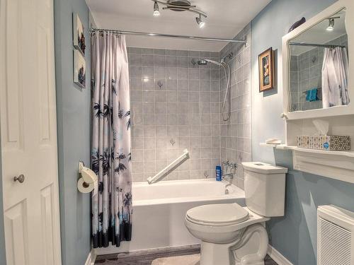 Bathroom - 102-214 Rue Notre-Dame, Repentigny (Repentigny), QC 