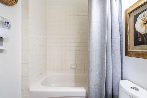 11 Rebecca Street|Unit #401, Hamilton, ON - Indoor Photo Showing Bathroom