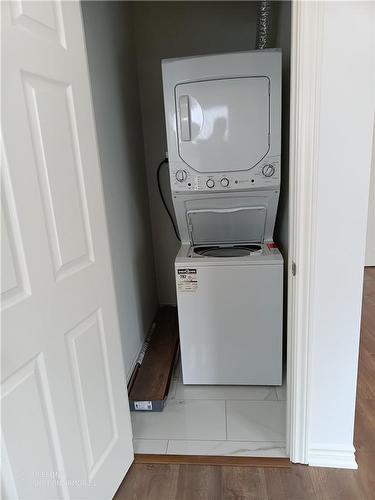 164 Heiman Street E|Unit #9C, Kitchener, ON - Indoor Photo Showing Laundry Room