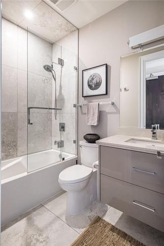 101 Locke Street S|Unit #304, Hamilton, ON - Indoor Photo Showing Bathroom