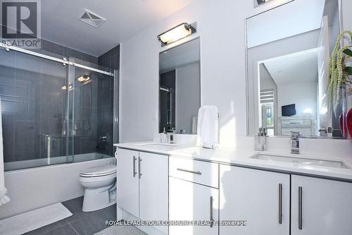 218 - 375 Sea Ray Avenue W, Innisfil, ON - Indoor Photo Showing Bathroom