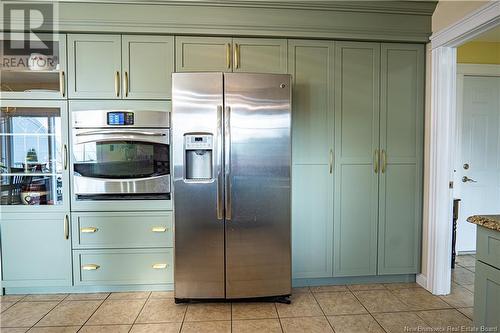 3367 Woodstock Road, Fredericton, NB - Indoor Photo Showing Kitchen