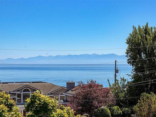 250 King George Terr, Oak Bay, BC 