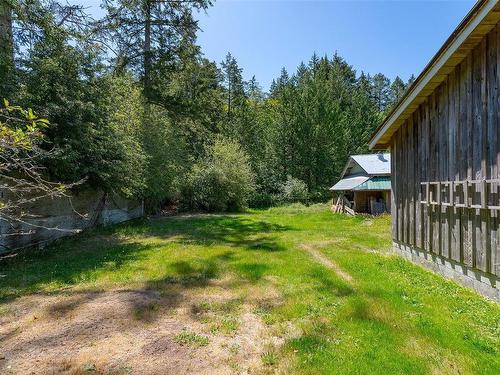 11175 Heather Rd, North Saanich, BC 