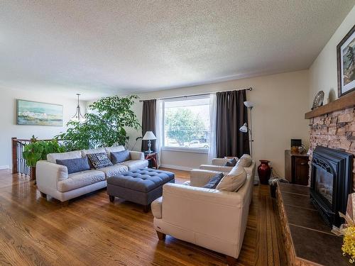 1937 Cardinal Drive, Kamloops, BC - Indoor Photo Showing Living Room With Fireplace