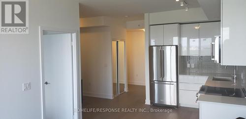 4709 - 30 Shore Breeze Drive, Toronto (Mimico), ON - Indoor Photo Showing Kitchen