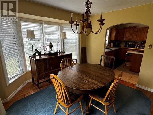 136 Hwy 129 Highway, Chapleau, ON - Indoor Photo Showing Dining Room