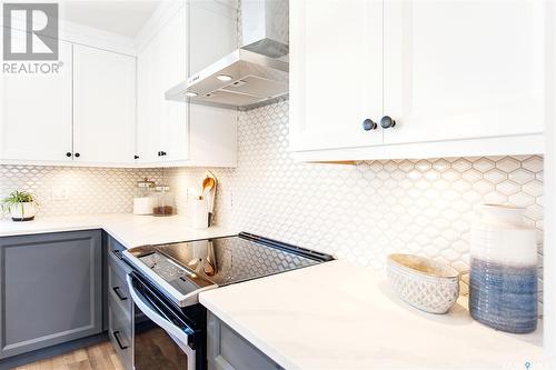 555 Fast Way, Saskatoon, SK - Indoor Photo Showing Kitchen