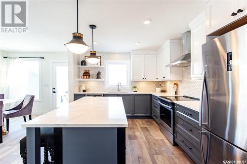 555 Fast Way, Saskatoon, SK - Indoor Photo Showing Kitchen With Upgraded Kitchen